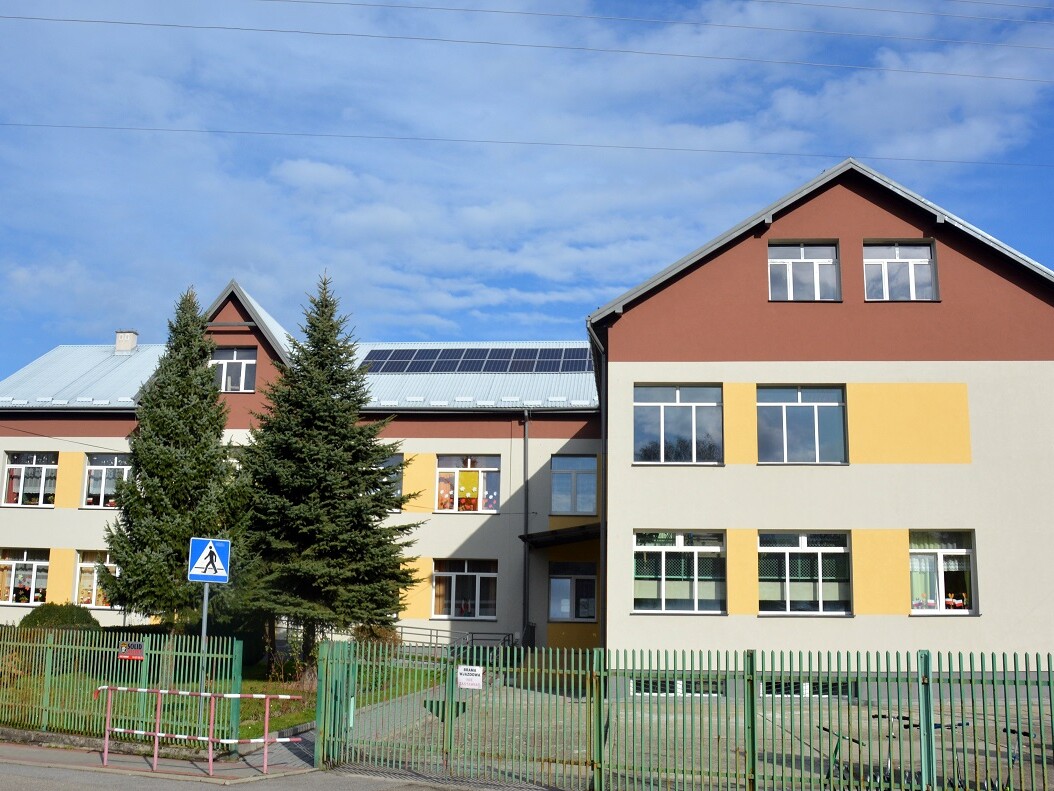 Termomodernizacja 5 placówek edukacyjnych w Gminie Brzesko