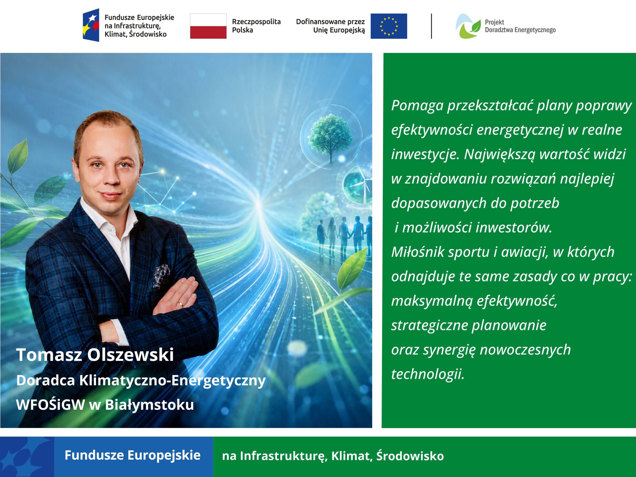 Doradca Energetyczny w garniturze ze skrzyżowanymi rękami na piersi